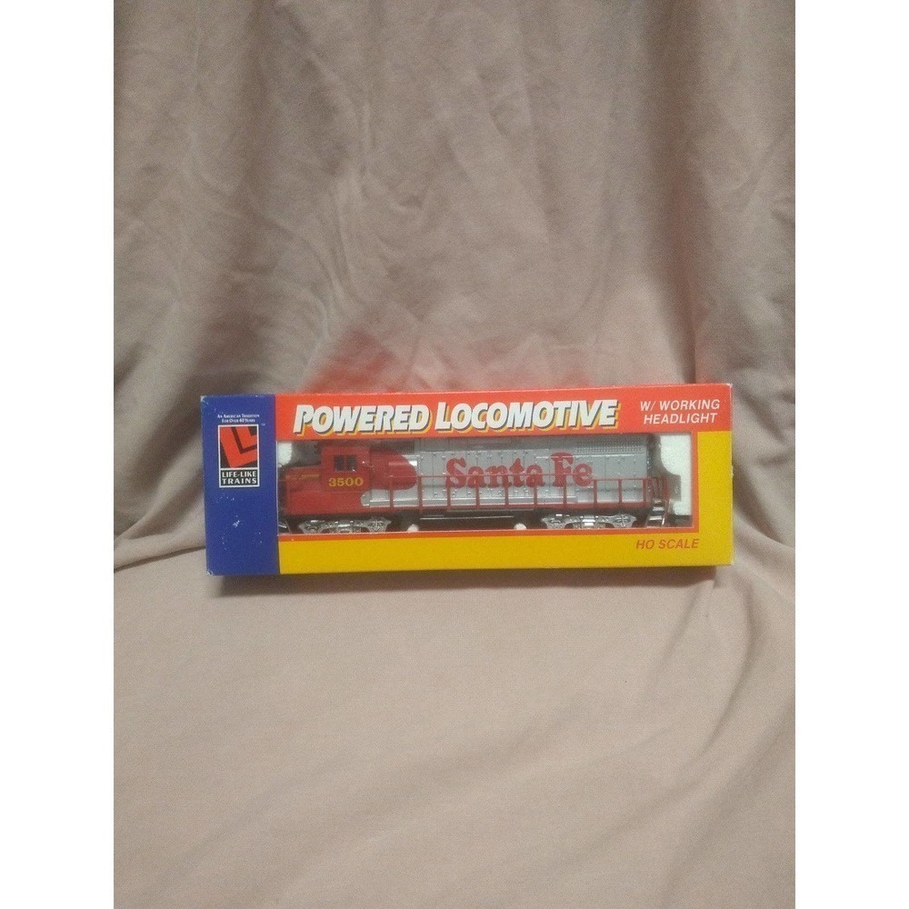 Life Like Trains Powered Locomotive Santa Fe